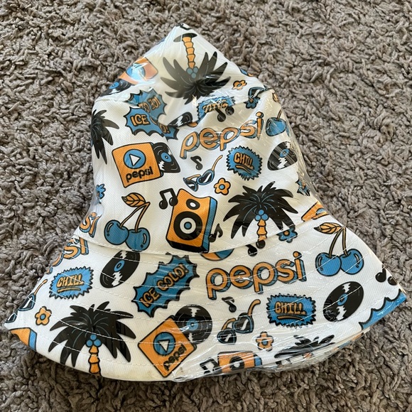 NEW - sealed Packaging. Pepsi Bucket Hat - Picture 2 of 4